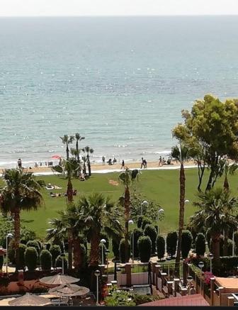 Schoene Ferienwohnung Ca. 350M Vom Strand Entfernt 奥罗佩萨德尔马 外观 照片