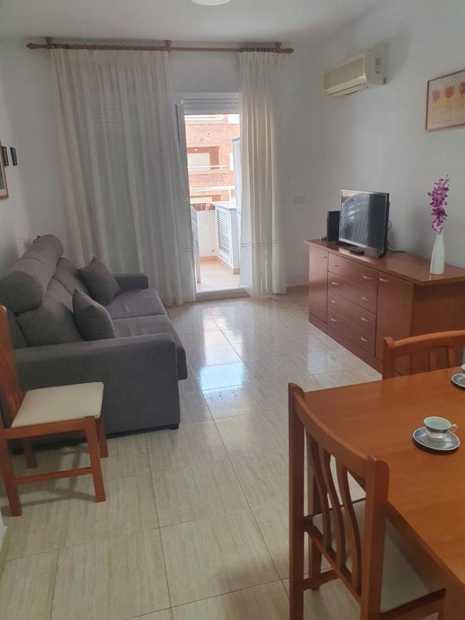 Schoene Ferienwohnung Ca. 350M Vom Strand Entfernt 奥罗佩萨德尔马 外观 照片